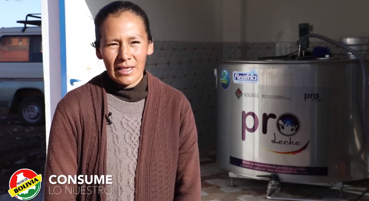 COCHABAMBA || Entrega de Equipos Productivos a las Micro y Pequeñas ...